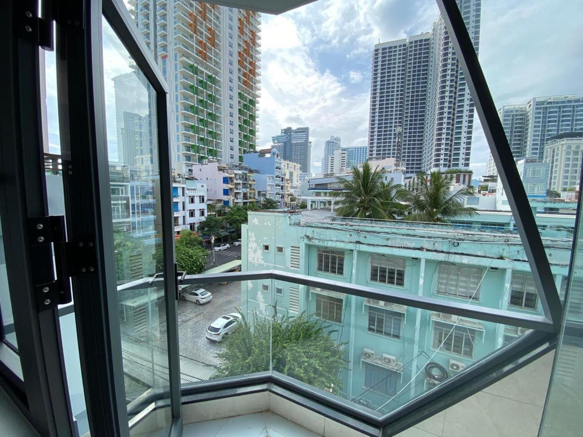 Hoang Hoa Tham * Nha Trang